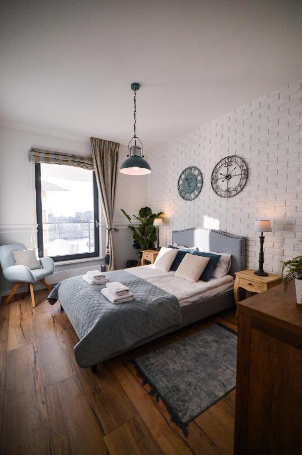 Citystay Brabank Apartament Nad Motlawa Gdańsk Exteriör bild