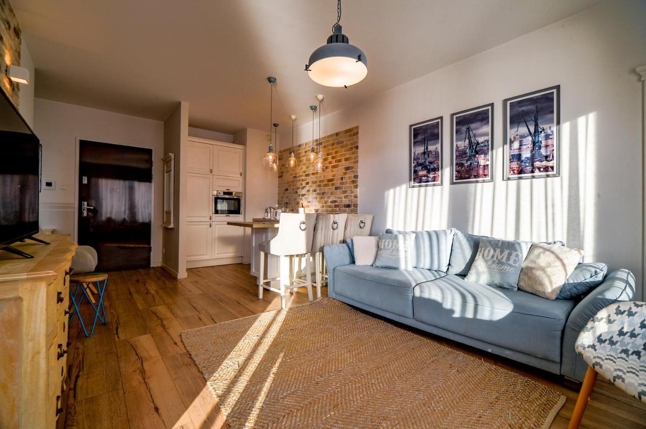 Citystay Brabank Apartament Nad Motlawa Gdańsk Exteriör bild