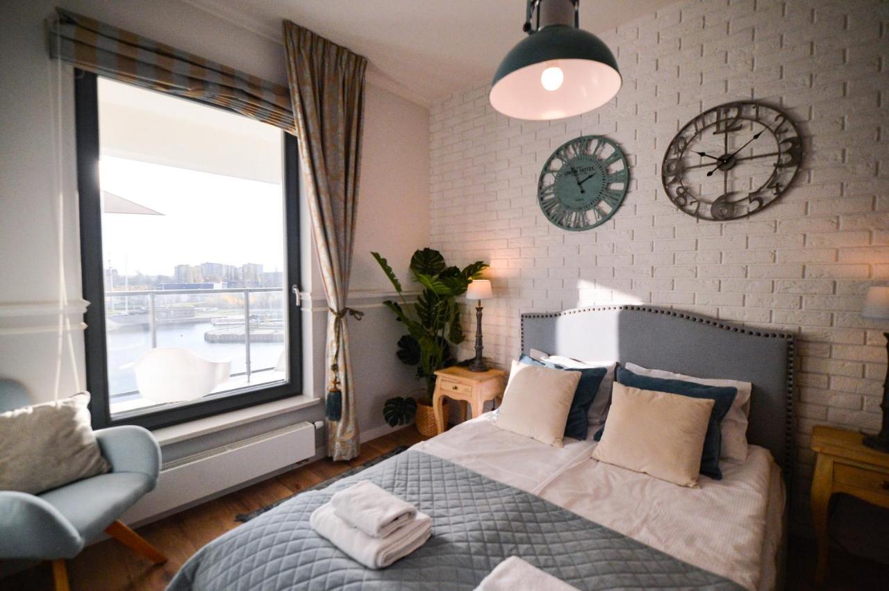 Citystay Brabank Apartament Nad Motlawa Gdańsk Exteriör bild